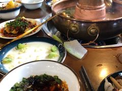-岳记兴隆·青城腊排铜火锅(融创店)