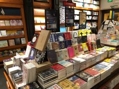 -西西弗书店&矢量咖啡(来福士广场店)