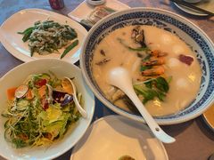 极品鱼头皇-山外山菜馆(玉泉路店)
