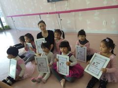 -Isee灰姑娘国际儿童艺术中心(BHGMall店)