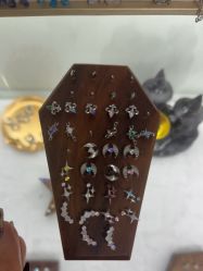 -AI艾耳·专业手穿耳洞·穿孔美学馆