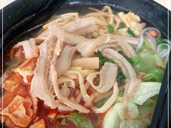 -龙记桂林米粉(财满街店)