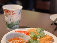 -大头虾越式风味餐厅(光明广场店)