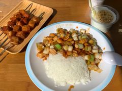 -伊京轩兰州牛肉面(闹市口店)