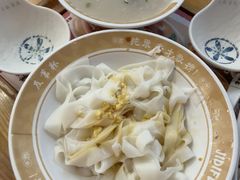 -及第粉·广州非遗沙河粉(赤岗店)