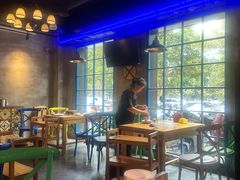 -小小河边鱼(天润城店)