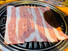 -唯成•韩国炭火烤肉 유성고기