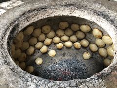 -玉龙喀什有名爱可德木烤包子
