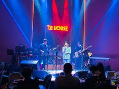 -TZ House音乐现场(来福士中心店)