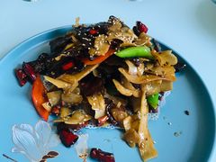 -聚友斋(陶瓷琉璃馆水晶街店)