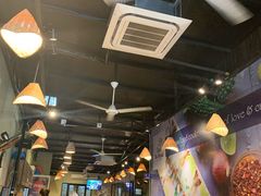 -Thai Market Restaurant( 04 Tran Quoc Toan)