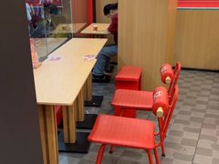 -塔斯汀中国汉堡(白云京溪地铁站店)