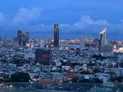 -阿瓦尼河滨曼谷酒店