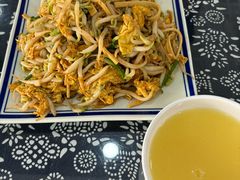 -八两八金·莱芜特色炒鸡(市南漳浦路店)