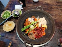 -四小区火锅·巷子里的重庆火锅(花照壁店)