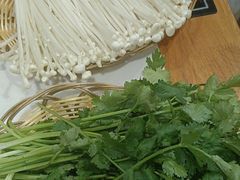 -曹丞相·地锅鸡·地锅鱼(武林店)