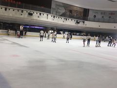 -冠军冰场CHAMPION RINK(环球银泰城店)