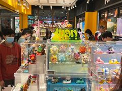 -泡泡玛特POPMART(天环购物中心店)