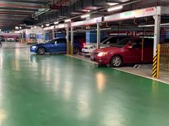 -徐汇日月光地下停车场