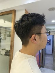 -镁连社·美联社