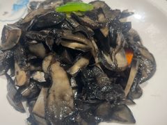 -乡村馕坑肉·烧烤·新疆菜·本地人更爱吃(阿勒泰首店)