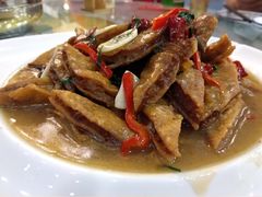 -马尔龙新疆饭店·清真(瑞景店)