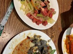 -清真吴记门钉肉饼·喜多利