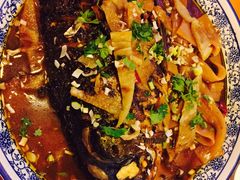 -闯关东东北农家菜(崂山石老人店)