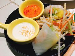 -越弥越南传统美食馆