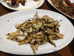 -眉州东坡·熊猫主题餐厅(枫蓝店)