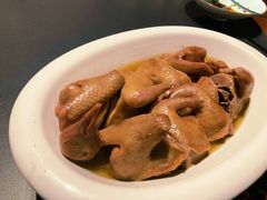 卤水乳鸽-维园悦谱·海派家常菜(乌鲁木齐南路店)
