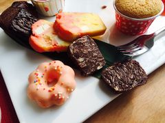 -乐领拈花溪·林涧食韵