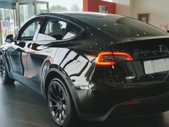 -TESLA 特斯拉(北京南四环中路特斯拉中心)