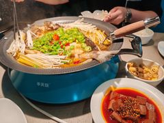 -半天妖烤鱼(新中关购物中心店)