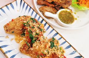 Vietnamese Style Chicken Wings