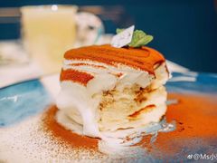 -BONBON BAKERY