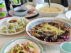 -巧克力渔家.小船海鲜胶东菜(万平口店)