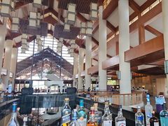 -亚龙湾喜来登·美景台大堂吧