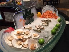 -怡聚轩全日制自助餐厅(大中华喜来登酒店)