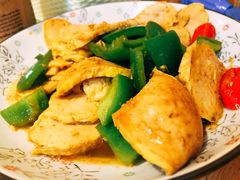 甜椒炒蛋卷-聪辉同安老美食饭店(大元路店)