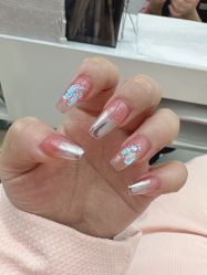 -赢韵美甲美睫瑞士净斑中心