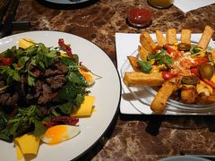 -Let'sBURGERplus·非常创意汉堡(三里屯店)