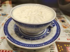 -广信牛奶甜品世家(台东店)