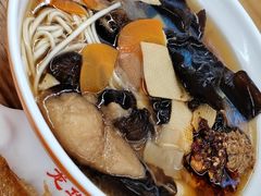 -龙华素斋(龙华路店)