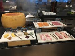 -圣丰索菲特·2 On 988 Café 自助餐厅