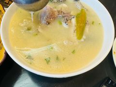 -洞庭鲜湘菜餐厅