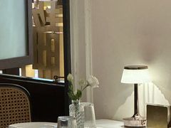 -静香HOUSE·全时段融合餐厅(七星欢乐颂店)