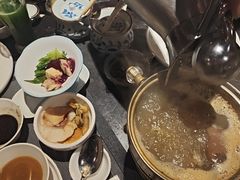 -半岛翡丽海鲜自助餐厅(观风亭店)