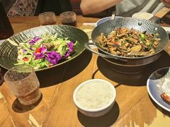 -雀舞云南菜(天津天河城购物中心店)