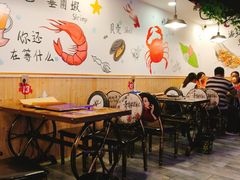 大堂-特色酱椒鱼私房菜(黄鹤楼店)